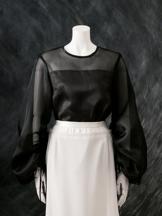 スケルトンドロストブラウス