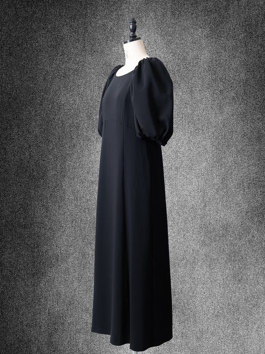 ランタンスリーブドレス