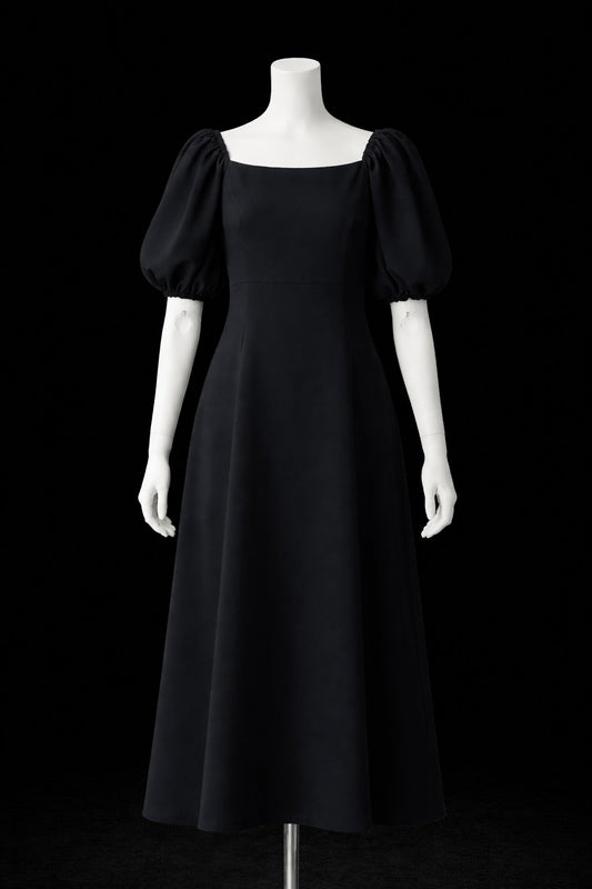 ランタンスリーブドレス