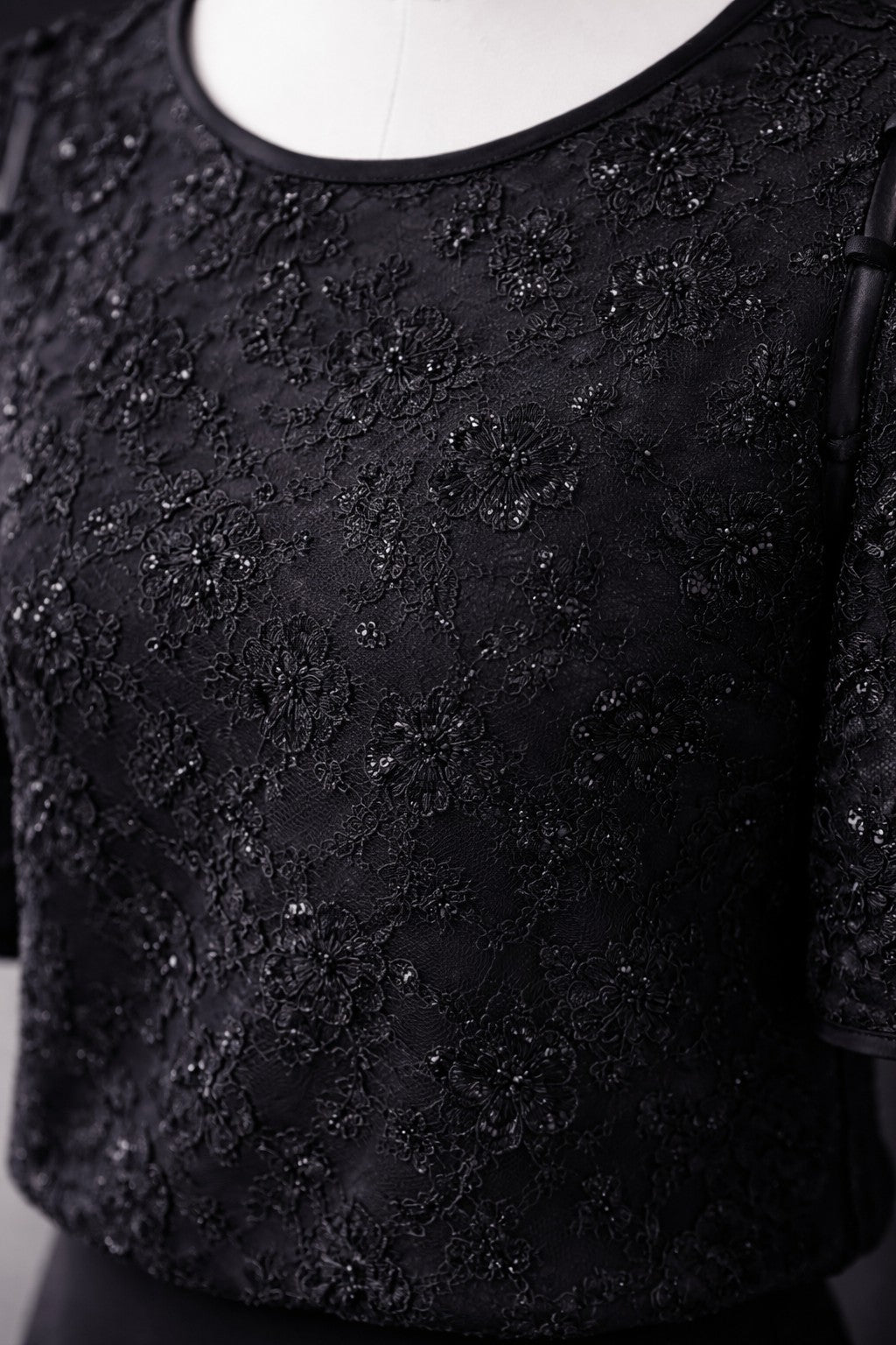 メタルラメレーススカート