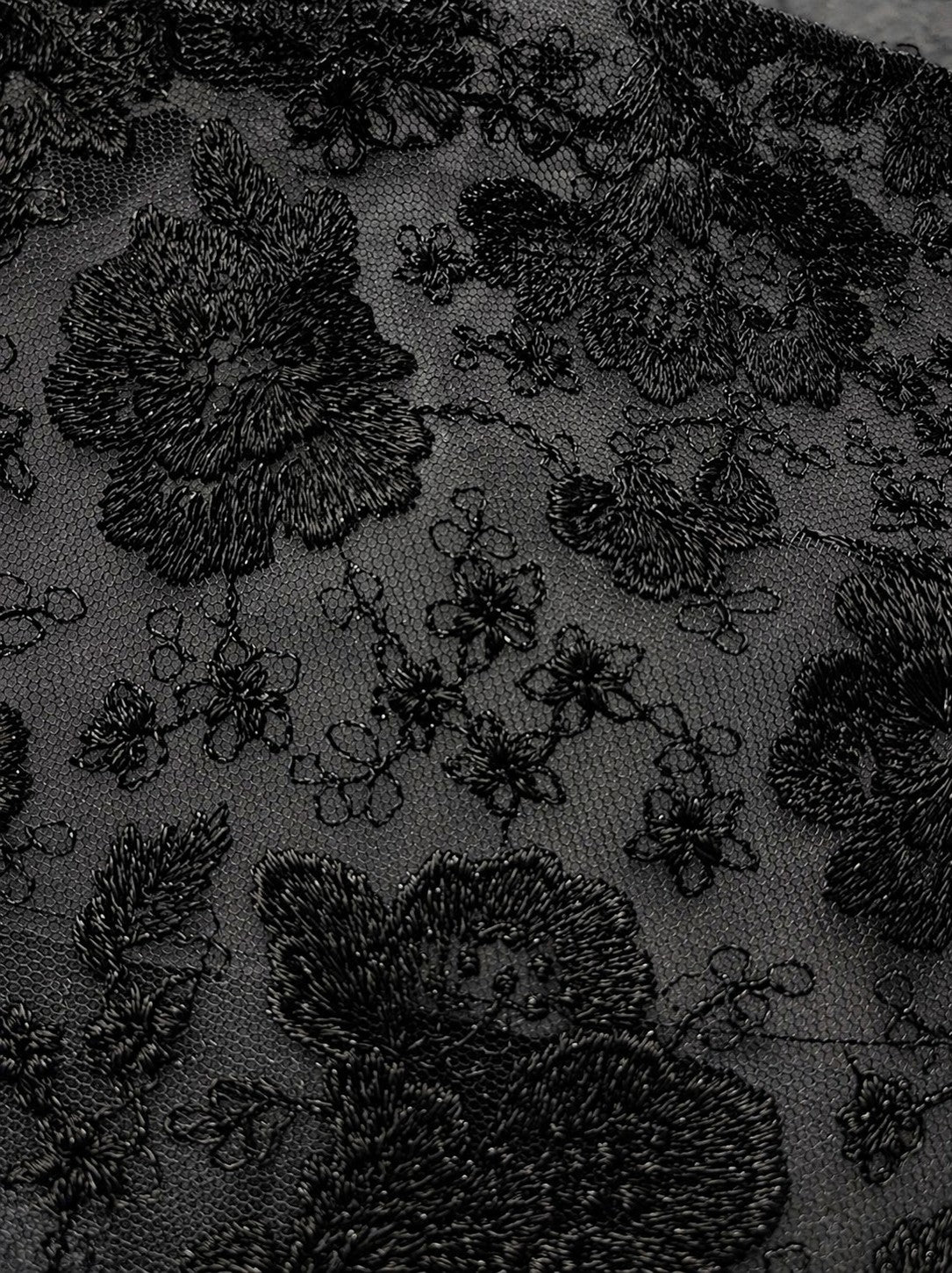 メタルラメレースブラウス