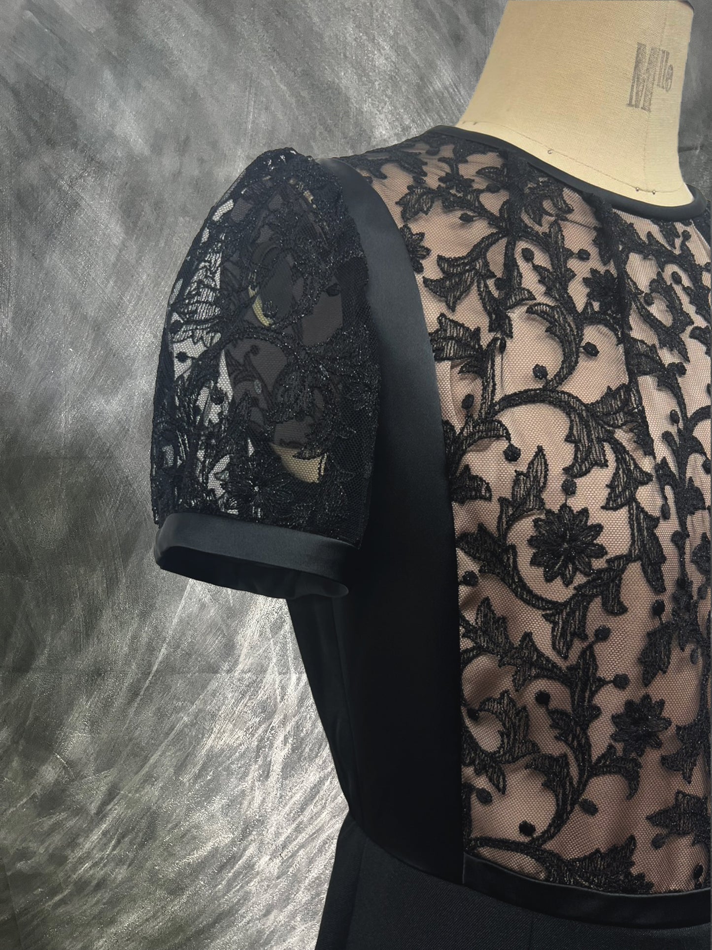 アラベスクサスペンダードレス