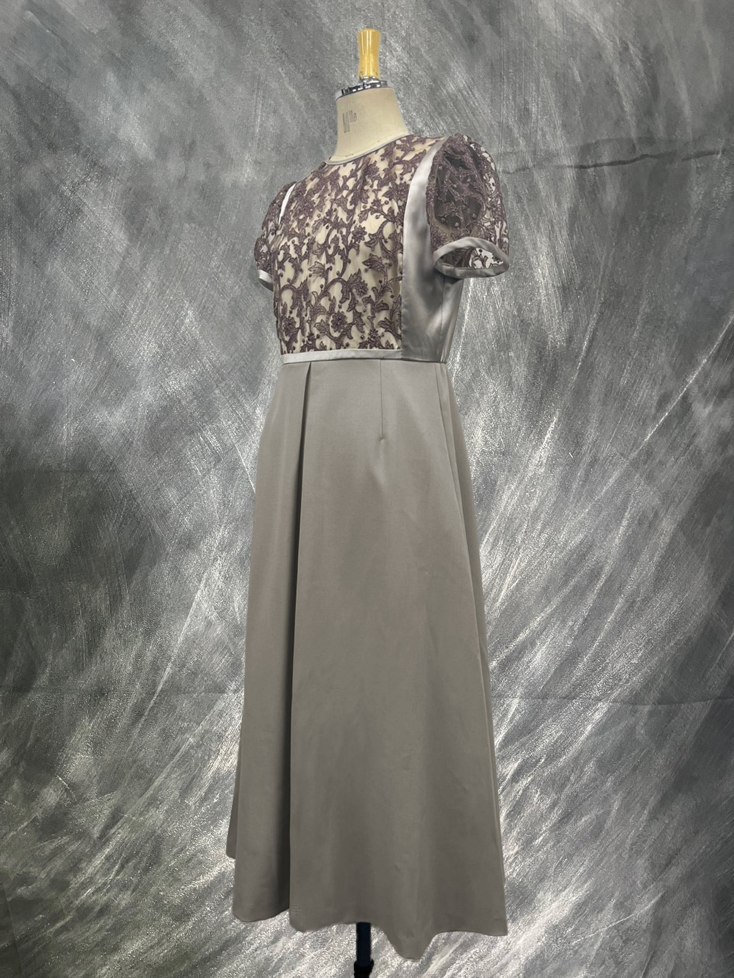 アラベスクサスペンダードレス